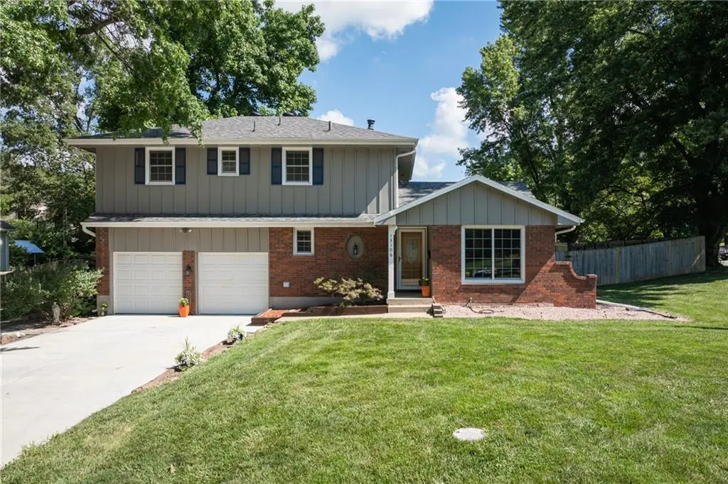 13106 E 53rd TER, Kansas City, MO 64133