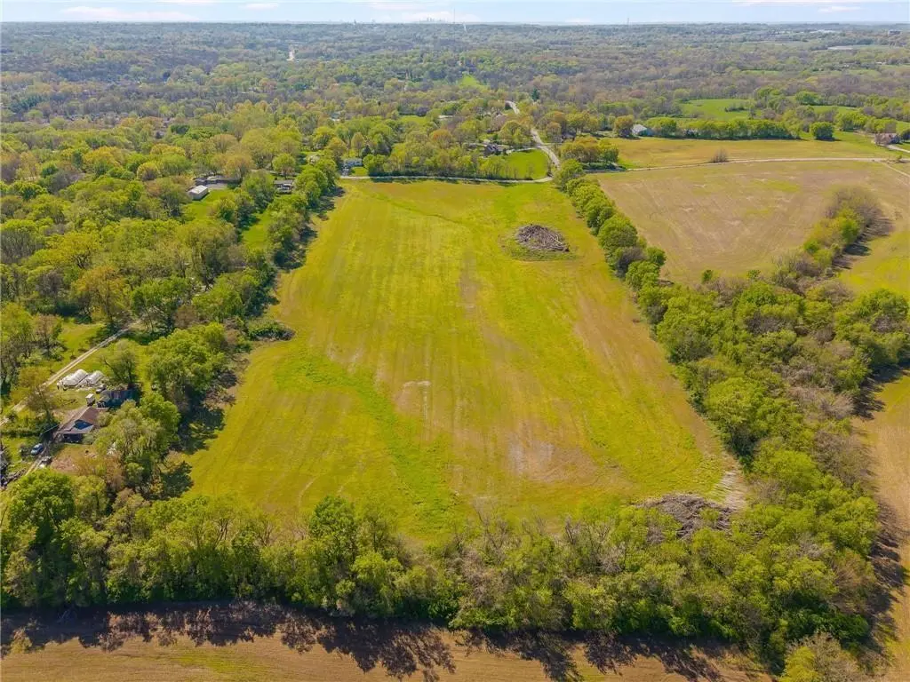 701 S Jones RD, Independence, MO 64056