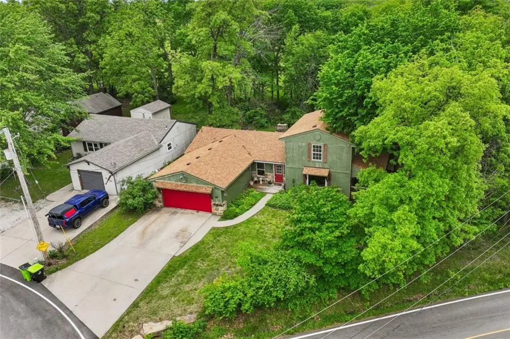 95 M ST, Lake Lotawana, MO 64086