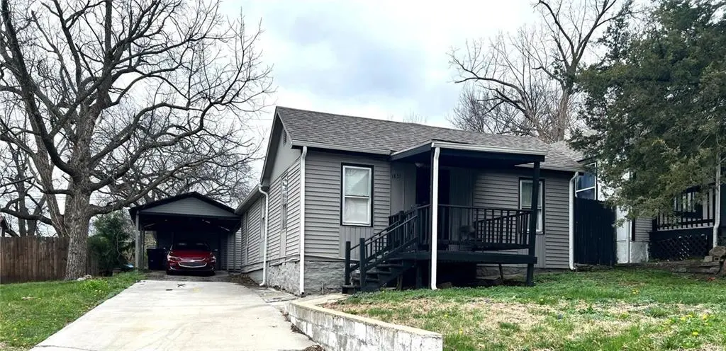 1831 E 81st ST, Kansas City, MO 64132