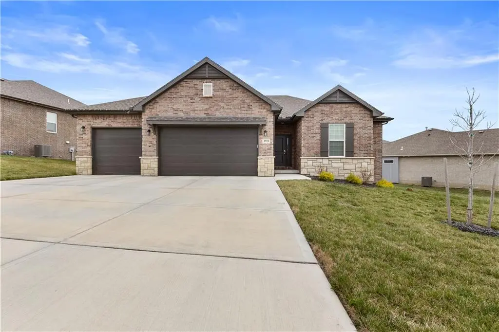 3225 N 109th PL, Kansas City, KS 66109