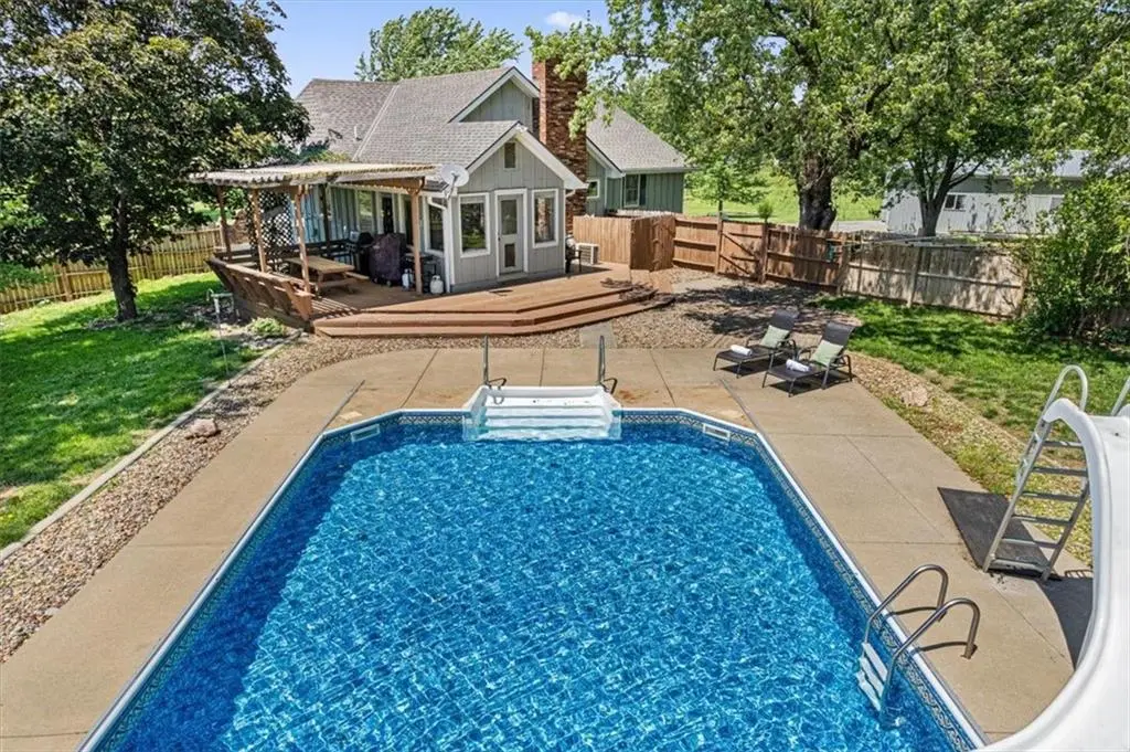 15813 Sugar Plum RD, Kearney, MO 64060