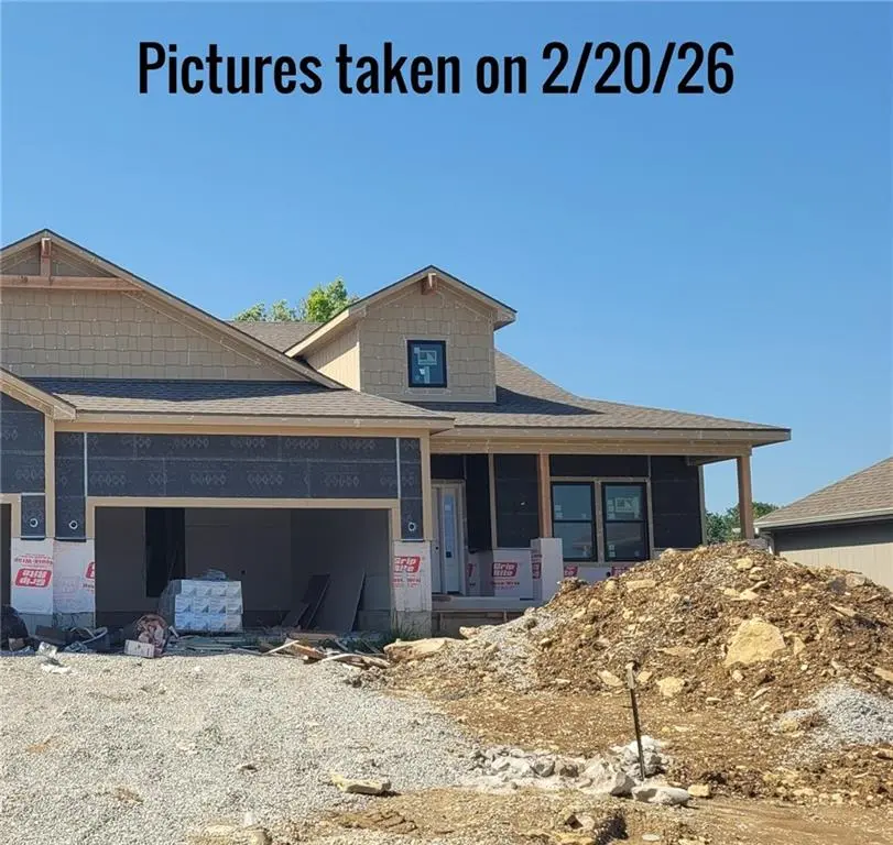 13044 S Constance ST, Olathe, KS 66062