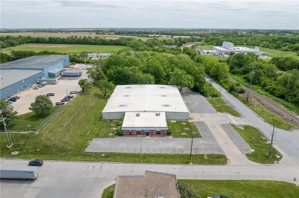 4811 Easton RD, St Joseph, MO 64503