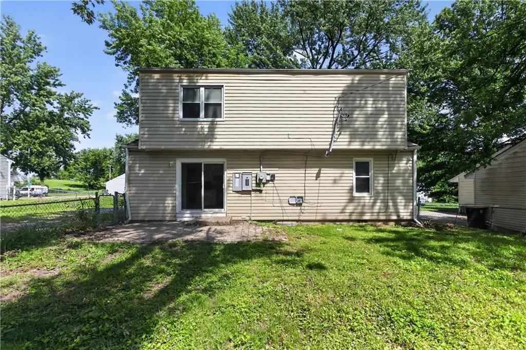 5318 N Garfield AVE, Kansas City, MO 64118