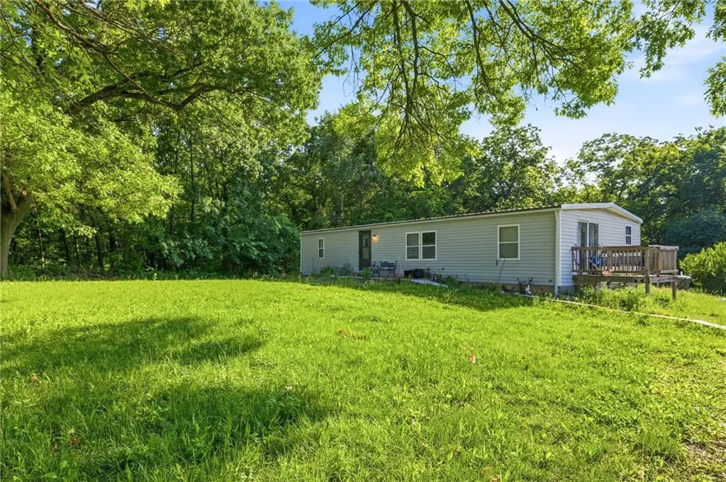 22207 S Excelsior RD, Harrisonville, MO 64701