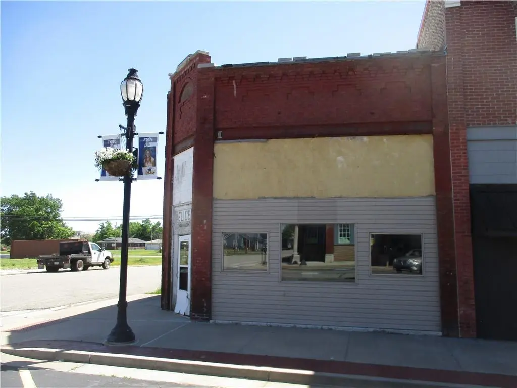 401 S Main ST, Galena, KS 66739
