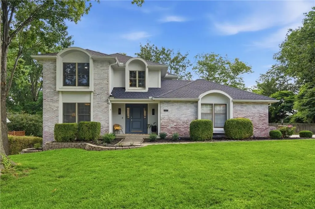 11904 Aberdeen RD, Leawood, KS 66209