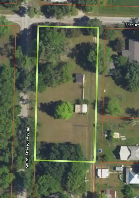 307 S Jefferson AVE, Laharpe, KS 66751