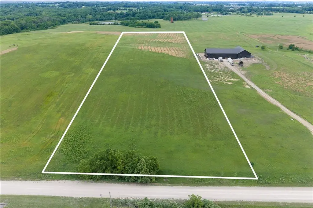 Lot 6 Mitchell RD, Tonganoxie, KS 66086