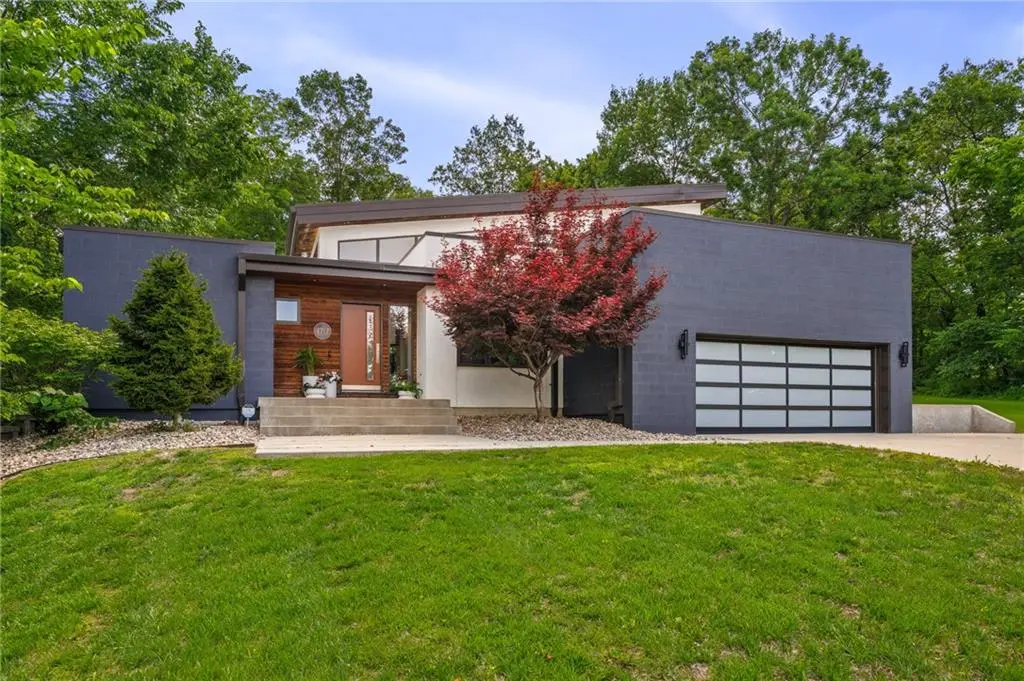 4717 CANAAN LAKE CIR, Kansas City, KS 66109