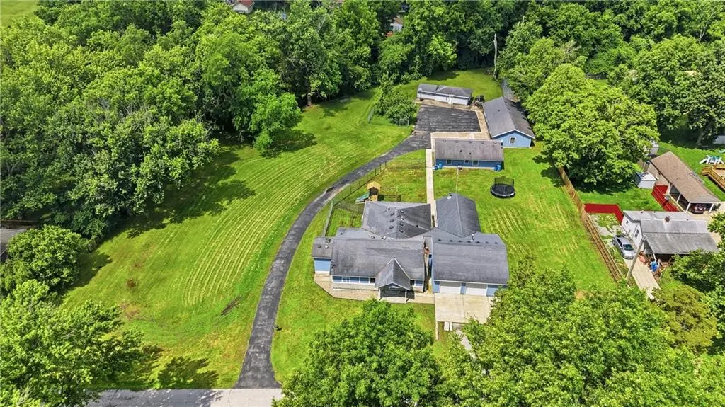 1712 S Hands ST, Independence, MO 64055