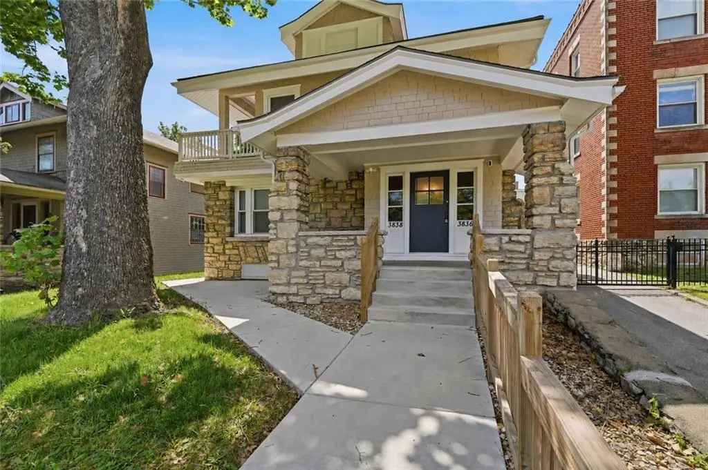 3836 Wyandotte ST, Kansas City, MO 64111