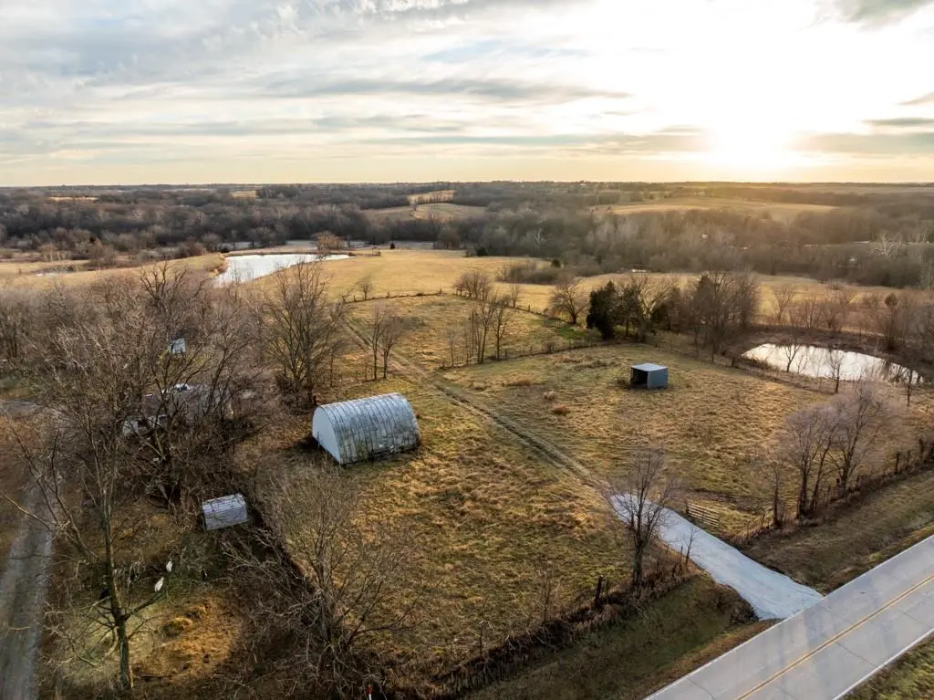 0000 State OO HWY, Odessa, MO 64076