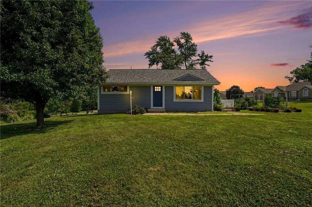 440 W Ruth Ewing RD, Liberty, MO 64068