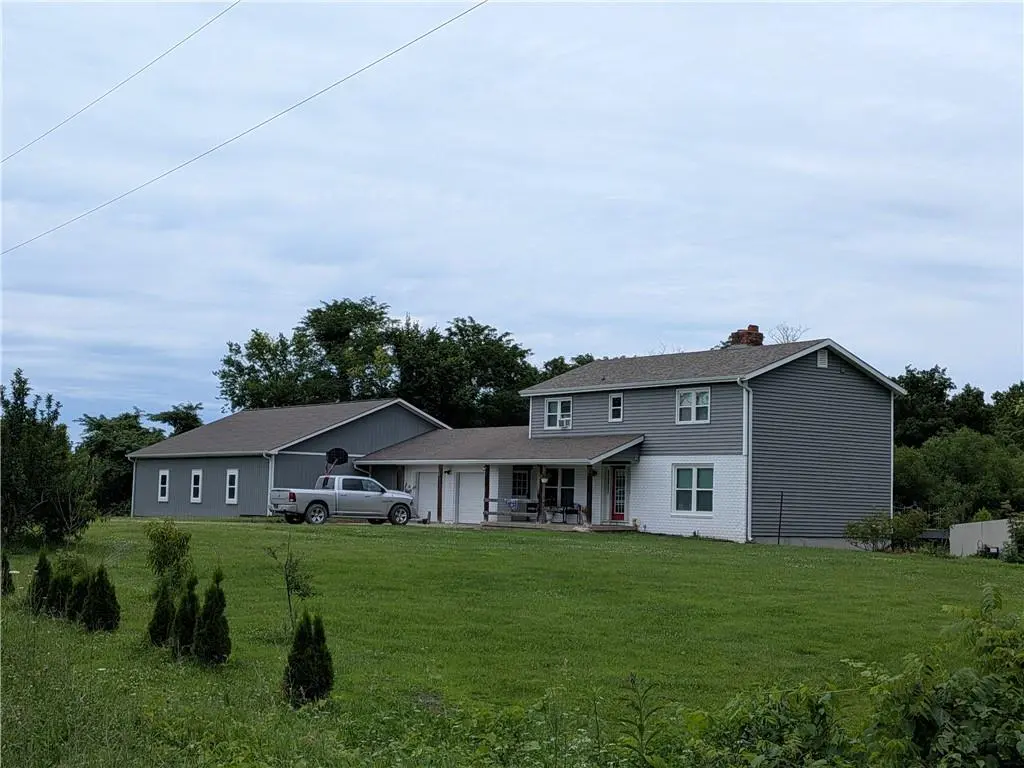 25919 S Old Drum RD, Garden City, MO 64747