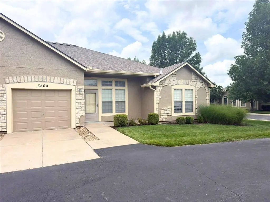 18437 W 156th TER #3500, Olathe, KS 66062