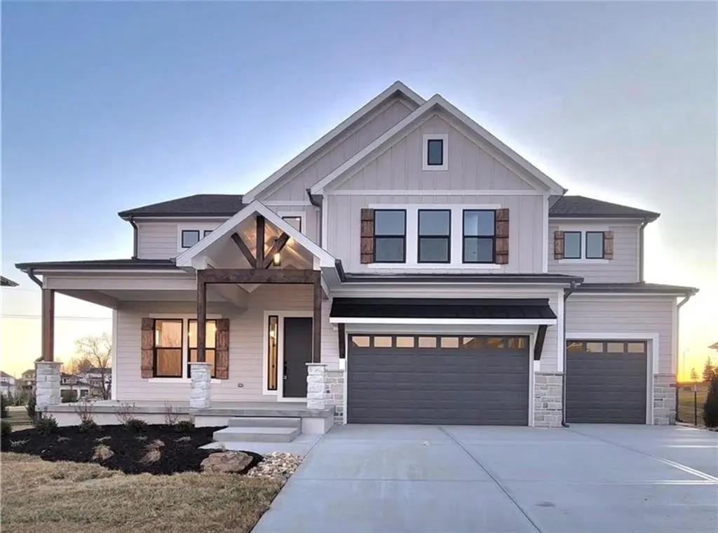 17131 S Barstow ST, Olathe, KS 66062
