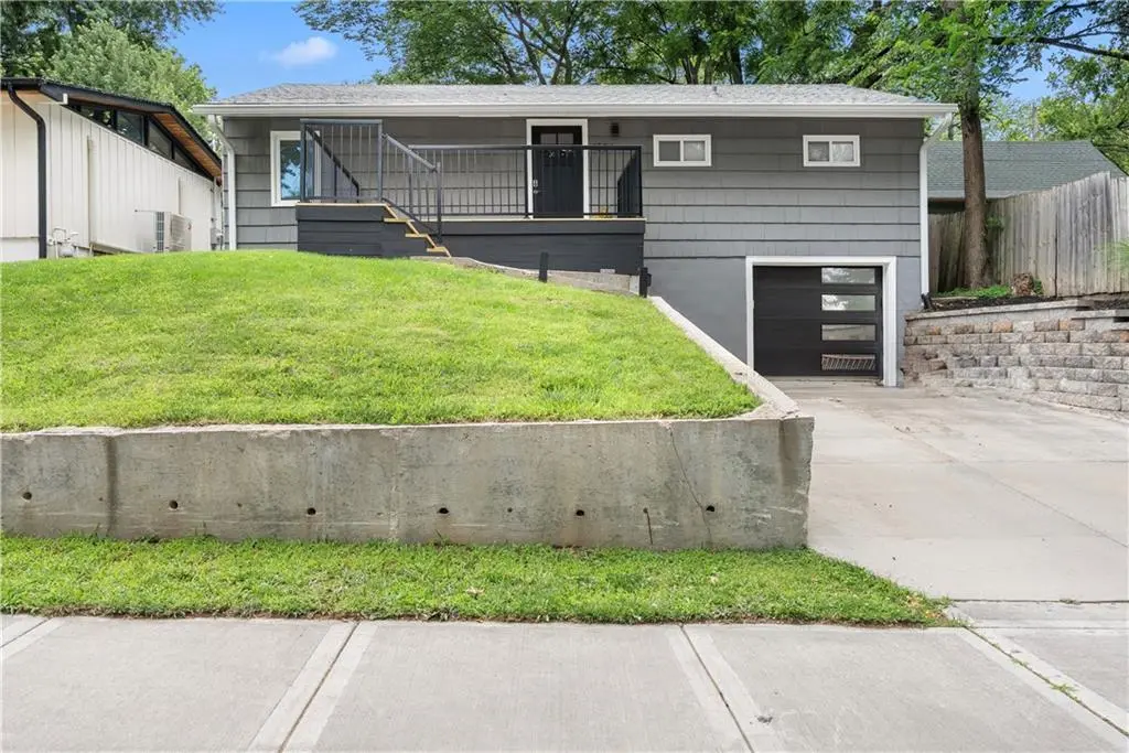 4504 Liberty ST, Kansas City, MO 64111