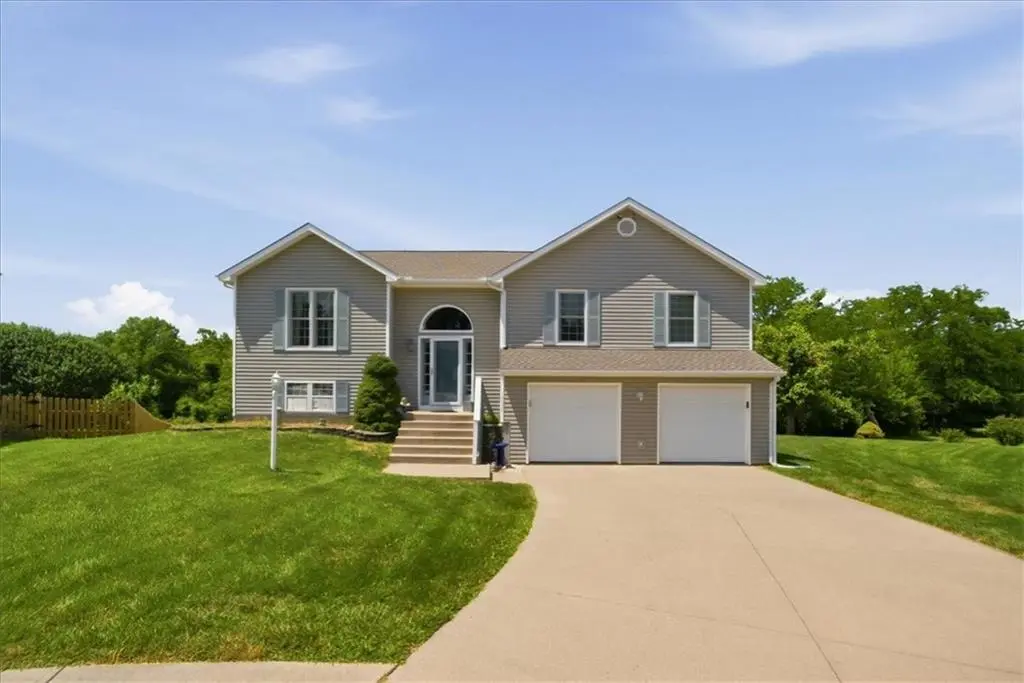 12650 Oakwood DR, Platte City, MO 64079