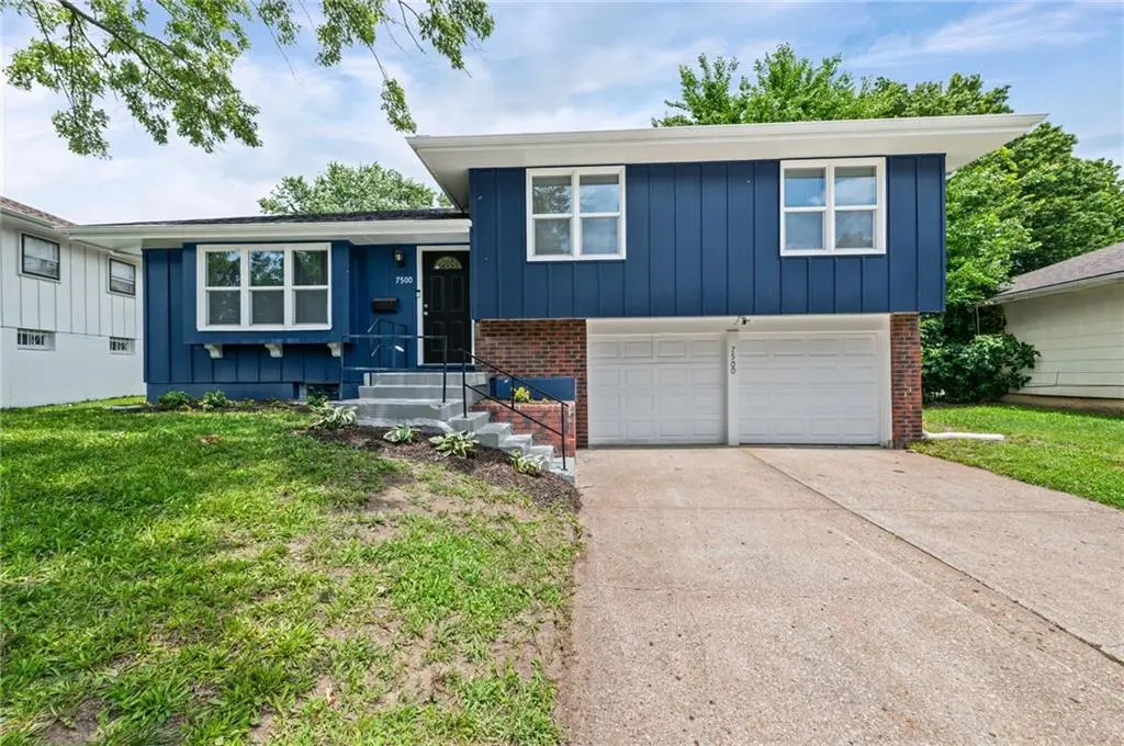 7500 E 118th PL, Kansas City, MO 64134