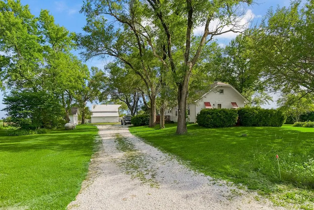 1945 N 900th RD, Eudora, KS 66025