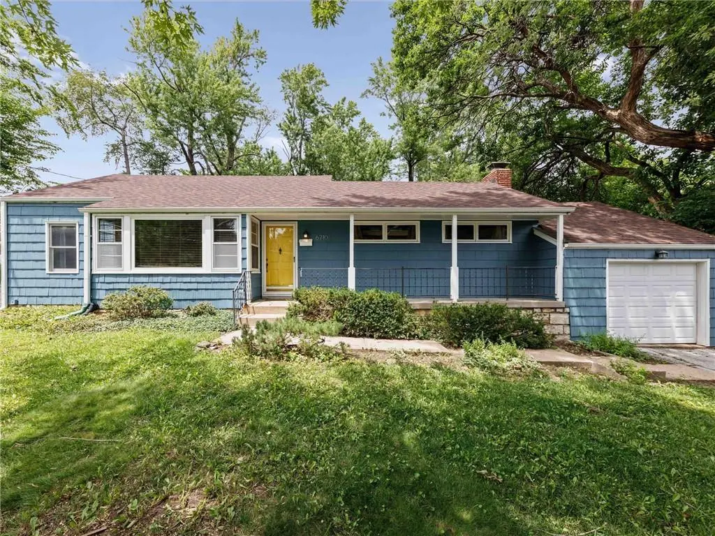 6710 W 80th ST, Overland Park, KS 66204