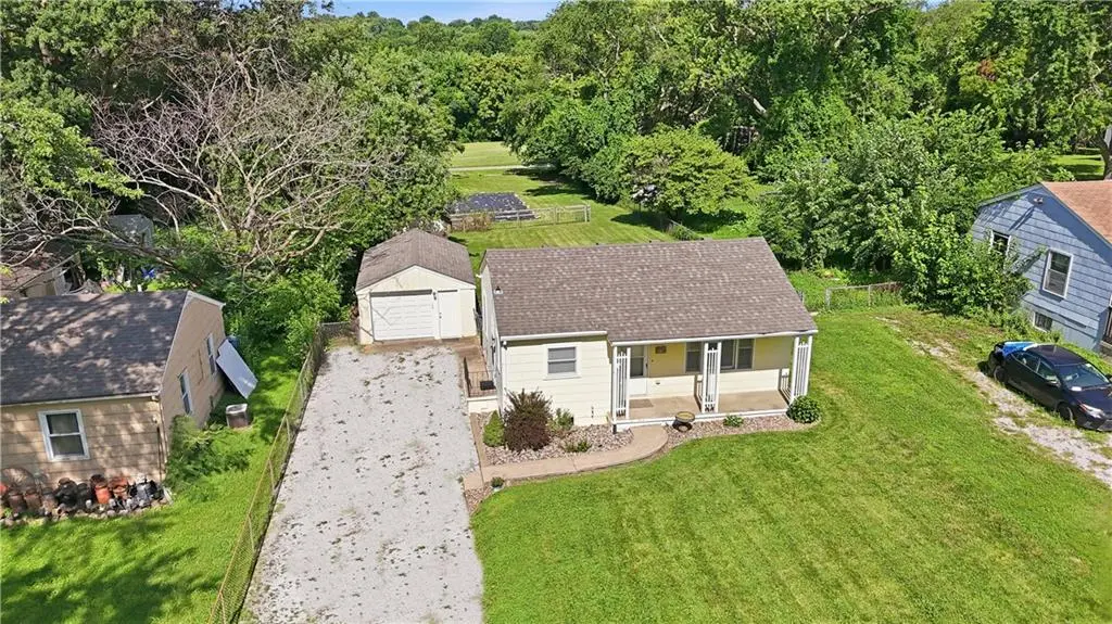 1430 S Kings HWY, Independence, MO 64055