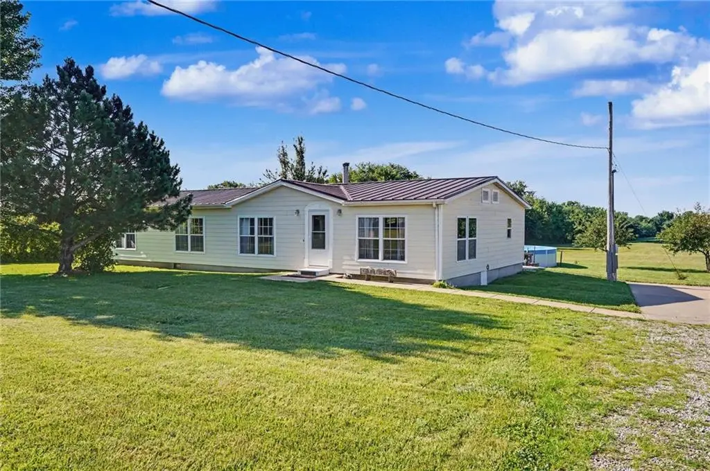 3762 Thomas Rd Thomas RD, Wellsville, KS 66092