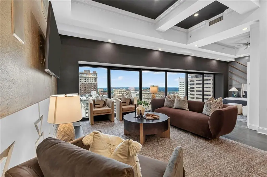 1101 Walnut ST #1505, Kansas City, MO 64106