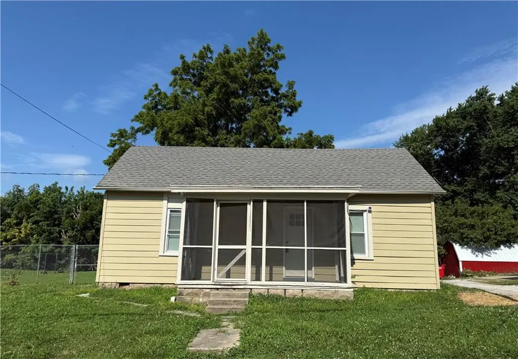 415 S 20th ST, Lexington, MO 64067