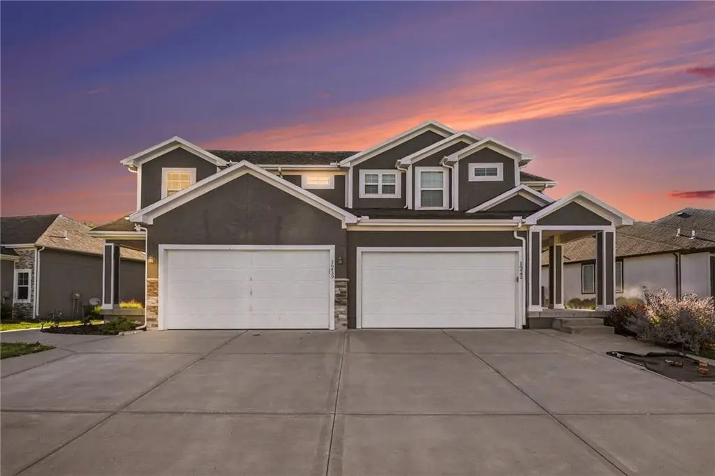 16439 Blair ST, Gardner, KS 66030