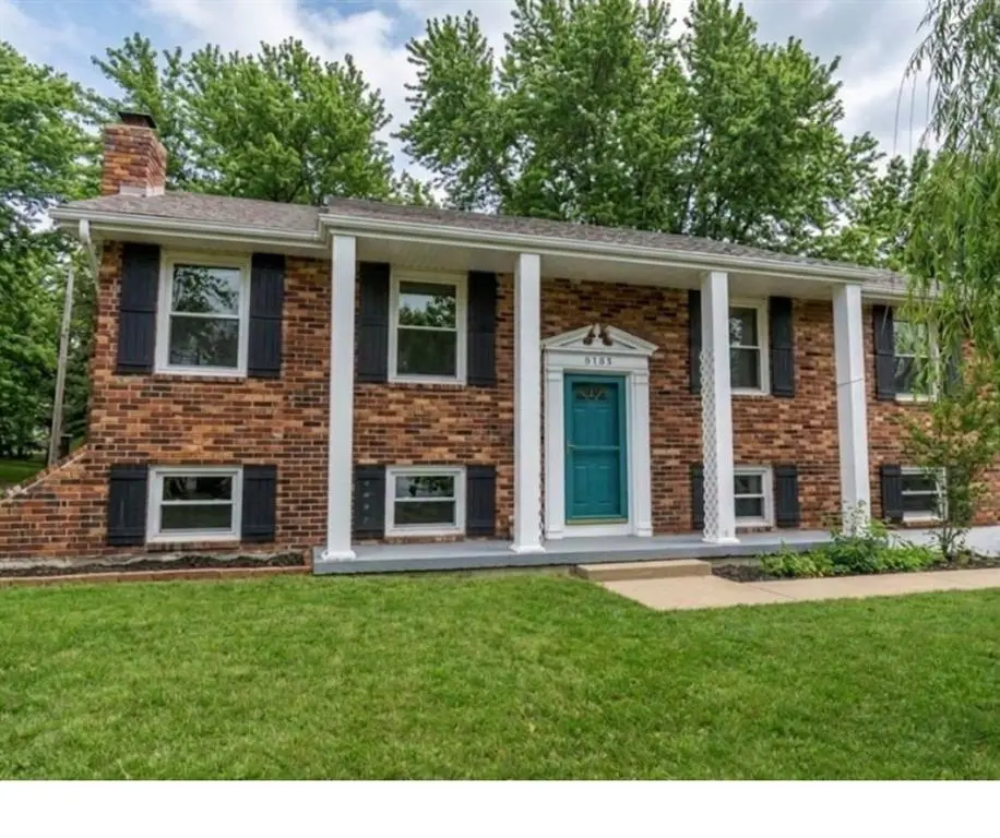 6704 E 129th ST, Grandview, MO 64030