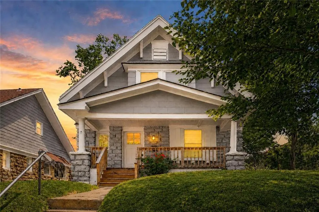 1613 Poplar AVE, Kansas City, MO 64127