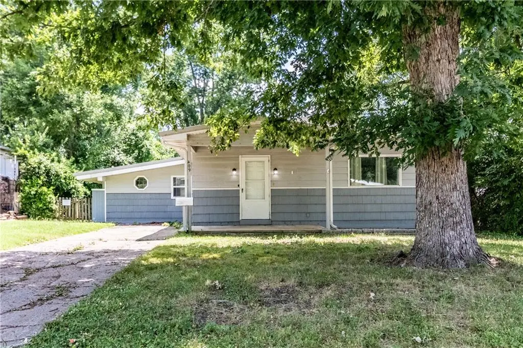 409 8th ST, Warrensburg, MO 64093