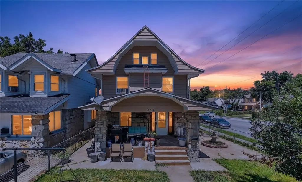 2514 East 42nd ST, Kansas City, MO 64130