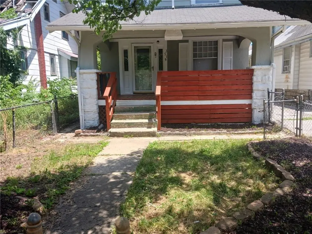 3519 College AVE, Kansas City, MO 64128