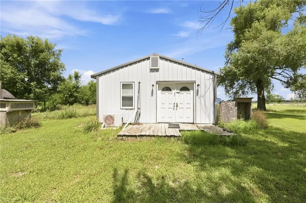 4191 Delaware RD, Elsmore, KS 66732