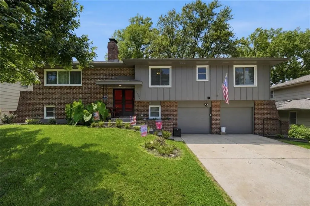 10404 Wyandotte ST, Kansas City, MO 64114