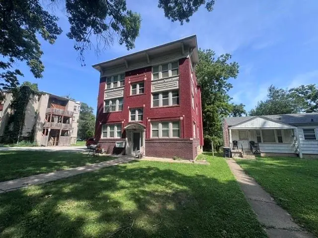 2912 LOCKRIDGE ST, Kansas City, MO 64128
