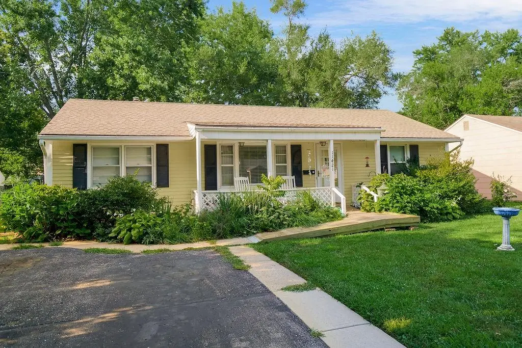 11421 W 69th ST, Shawnee, KS 66203