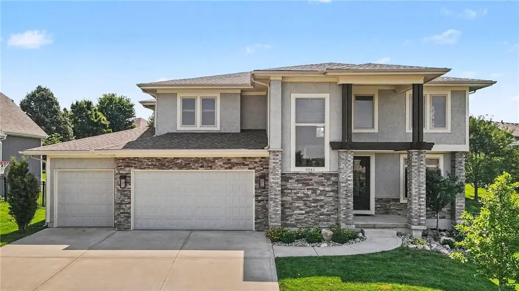 9543 N Kentucky AVE, Kansas City, MO 64157