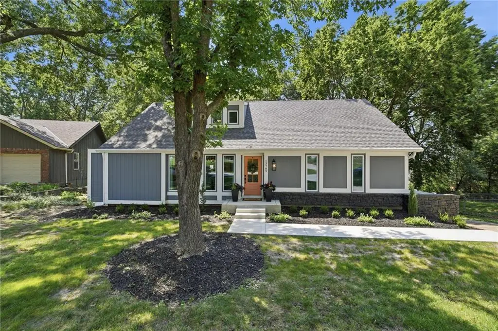 13709 W 70th ST, Shawnee, KS 66216