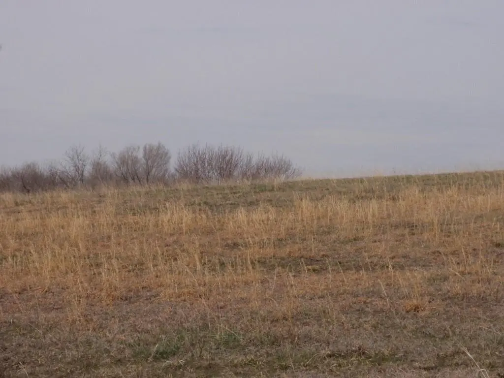 2255 Douglas RD, Perry, KS 66073