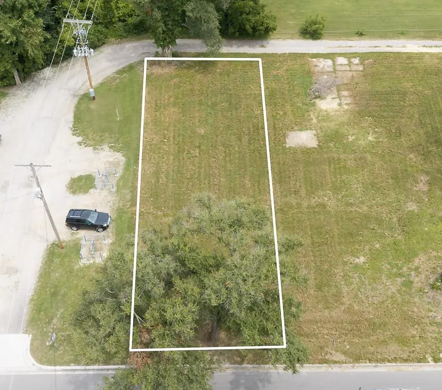 Lot 1 10th AVE, Leavenworth, KS 66048