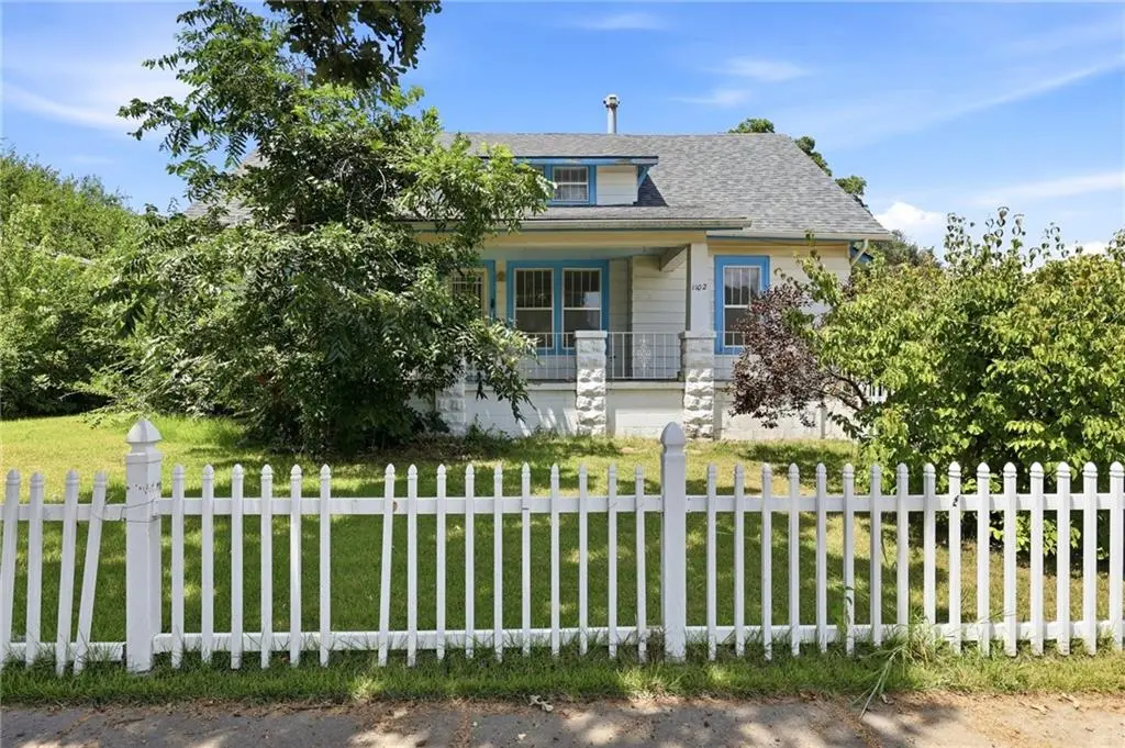 1102 S National AVE, Fort Scott, KS 66701