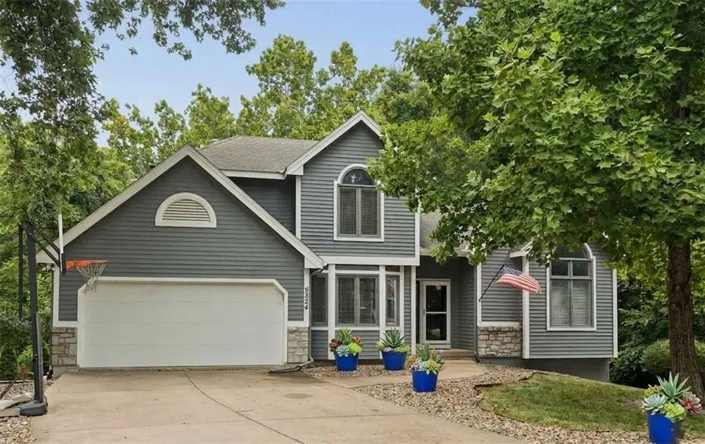 5224 N Main ST, Kansas City, MO 64118