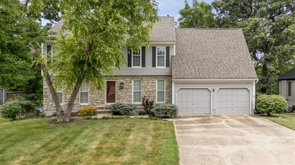 13404 W 84th ST, Lenexa, KS 66215