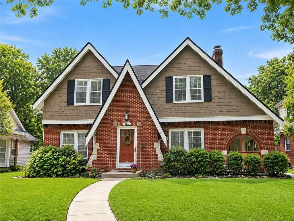 420 E 74th ST, Kansas City, MO 64131