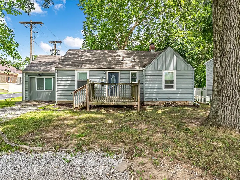 3117 S Crysler AVE, Independence, MO 64055